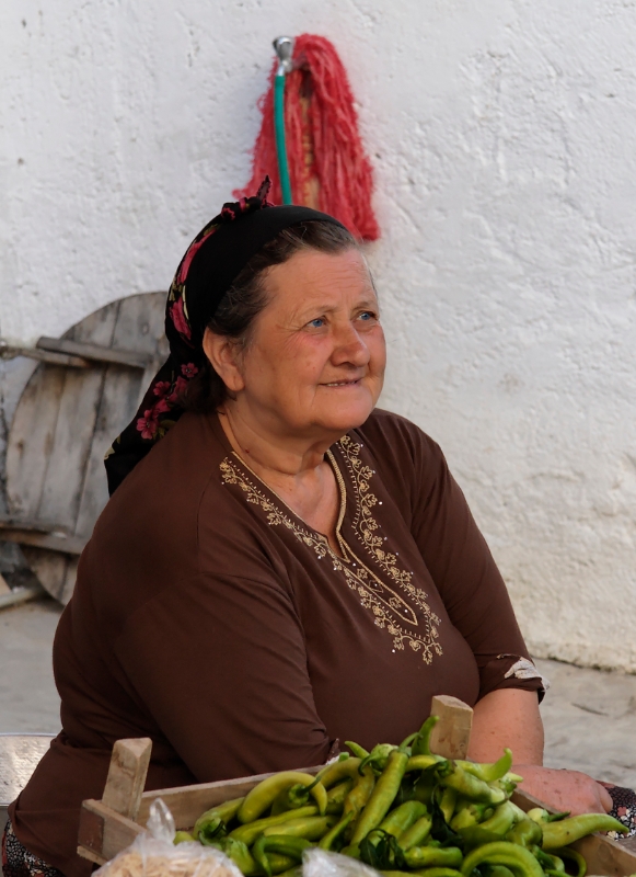 Woman and peppers, Selcuk Turkey.jpg - Selcuk, Turkey